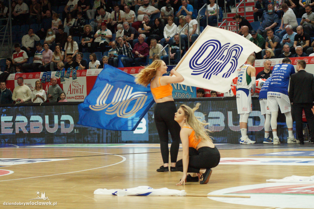 Cheerleaderki na meczu Anwil vs Legia