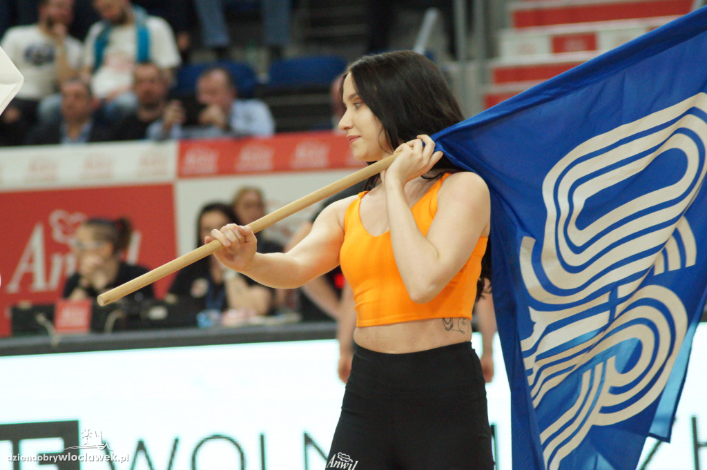 Cheerleaderki na meczu Anwil vs Legia