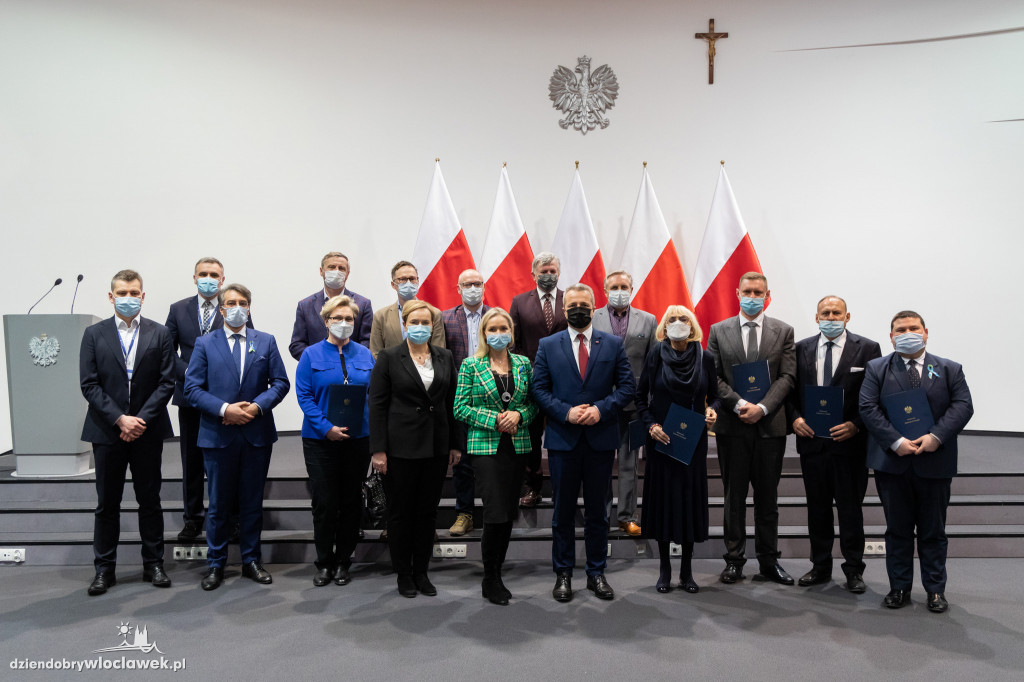 Szpitale ze wsparciem finasowym