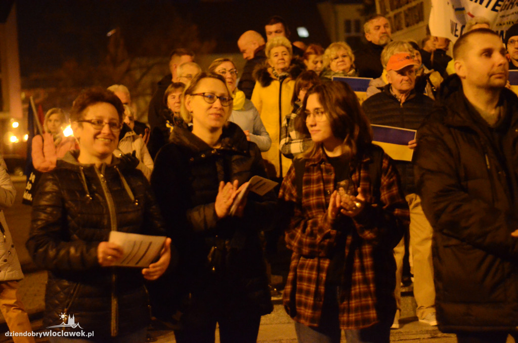`Solidarni z Ukrainą` na Pl. Wolności