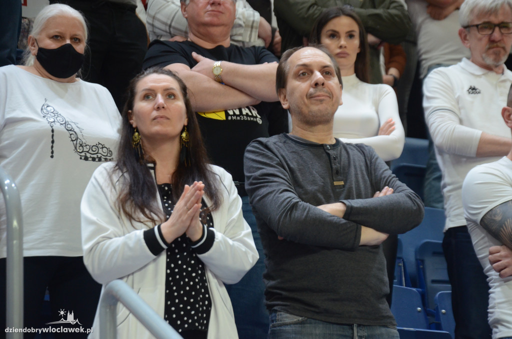 Kibice na meczu z Twardymi Piernikami Toruń