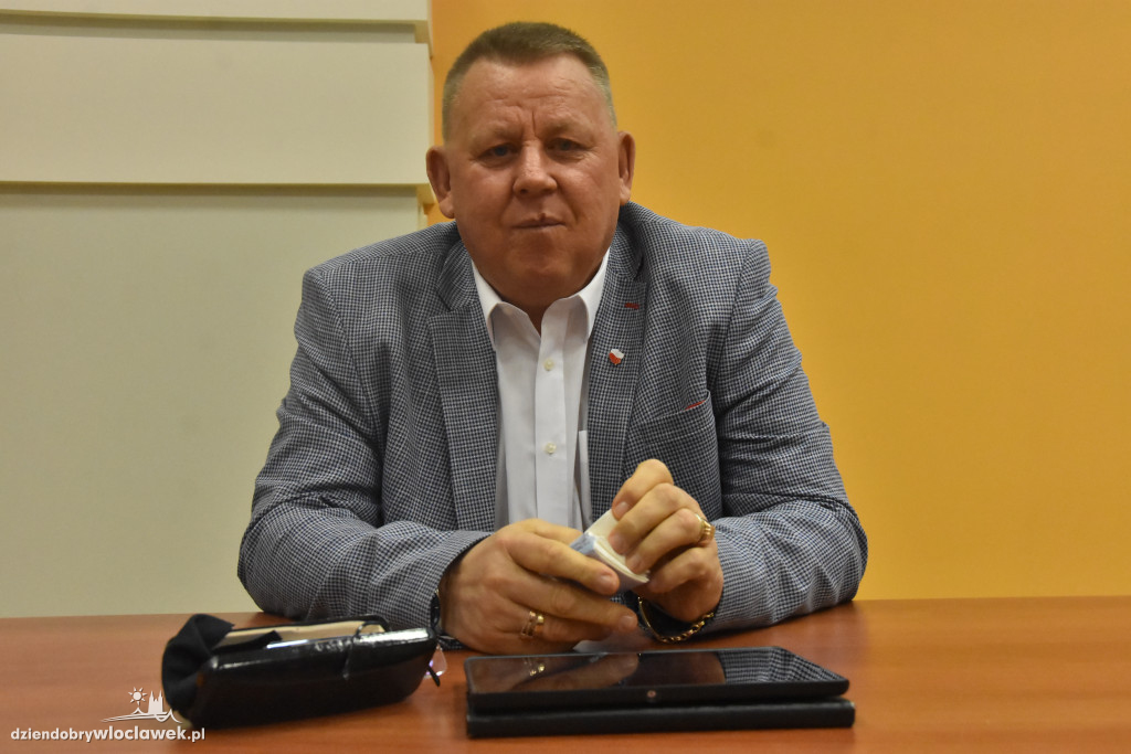 Sesja rady miasta wreszcie bez maseczek