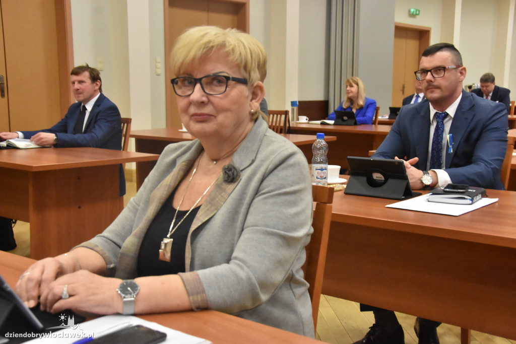Sesja rady miasta wreszcie bez maseczek