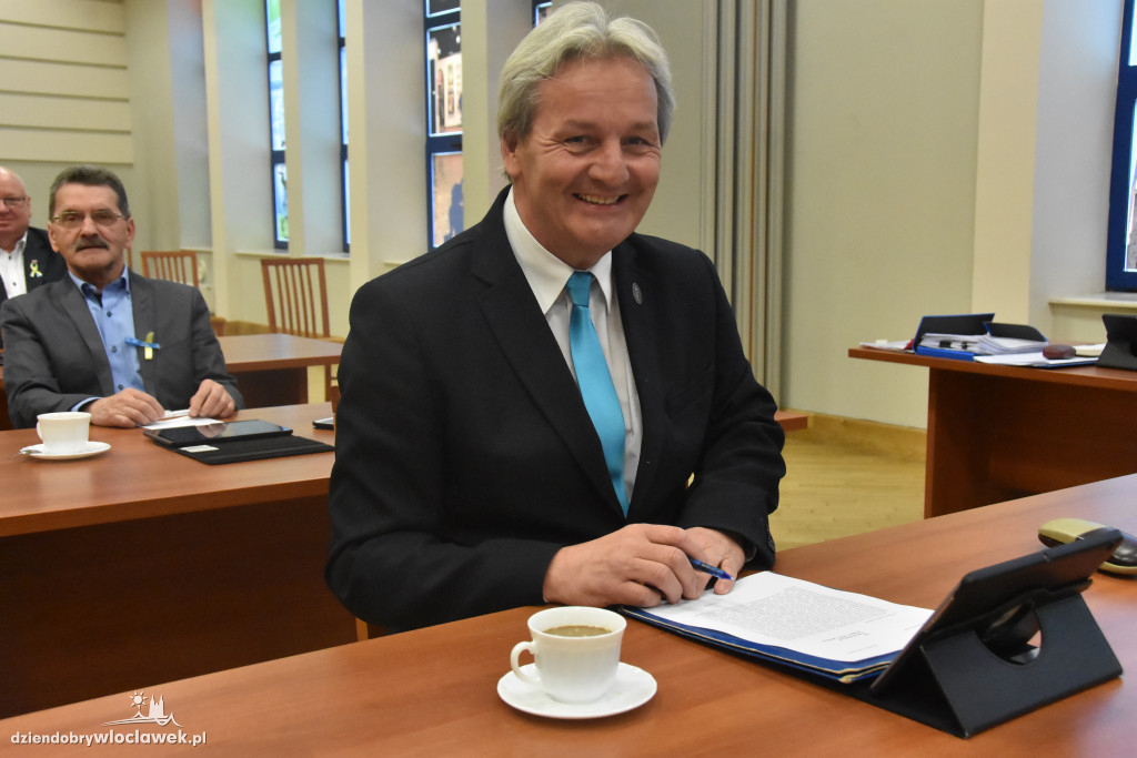Sesja rady miasta wreszcie bez maseczek