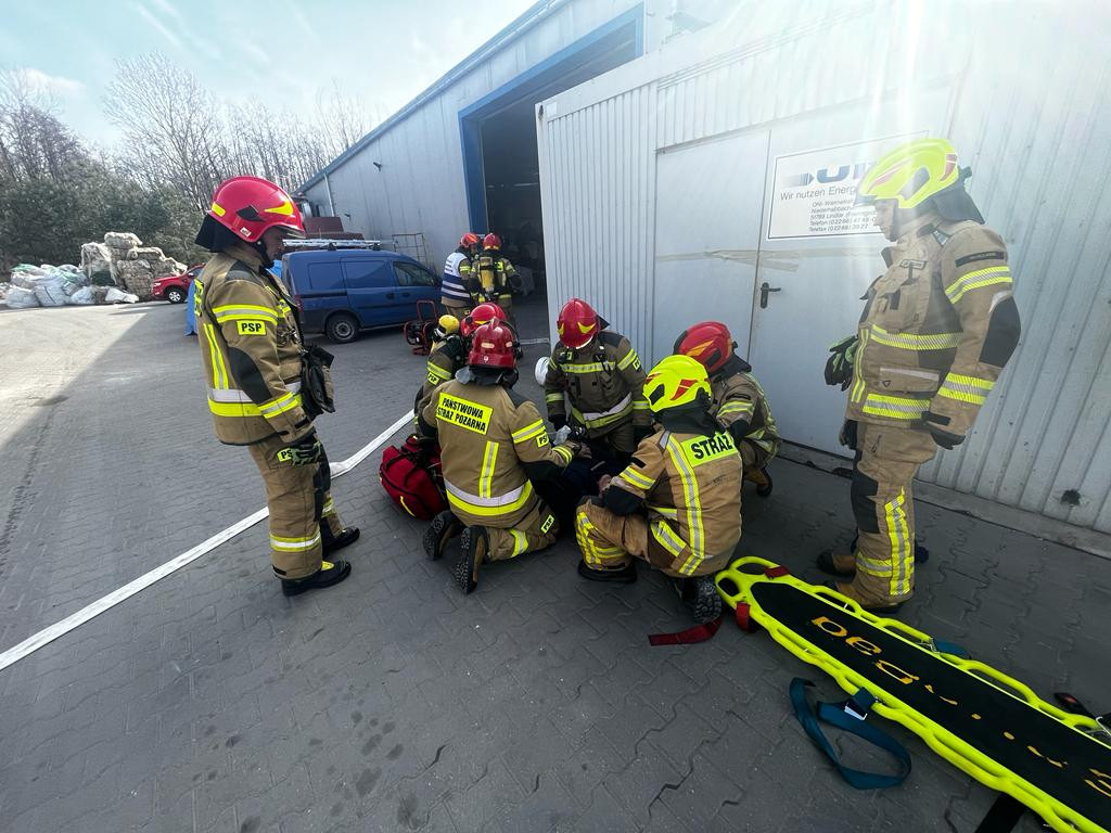 Strażackie ćwiczenia na Krzywej Górze