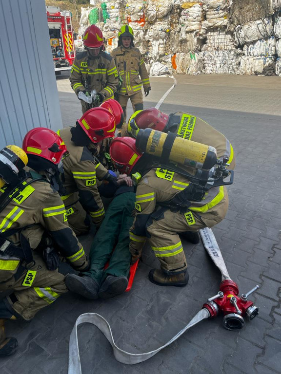 Strażackie ćwiczenia na Krzywej Górze