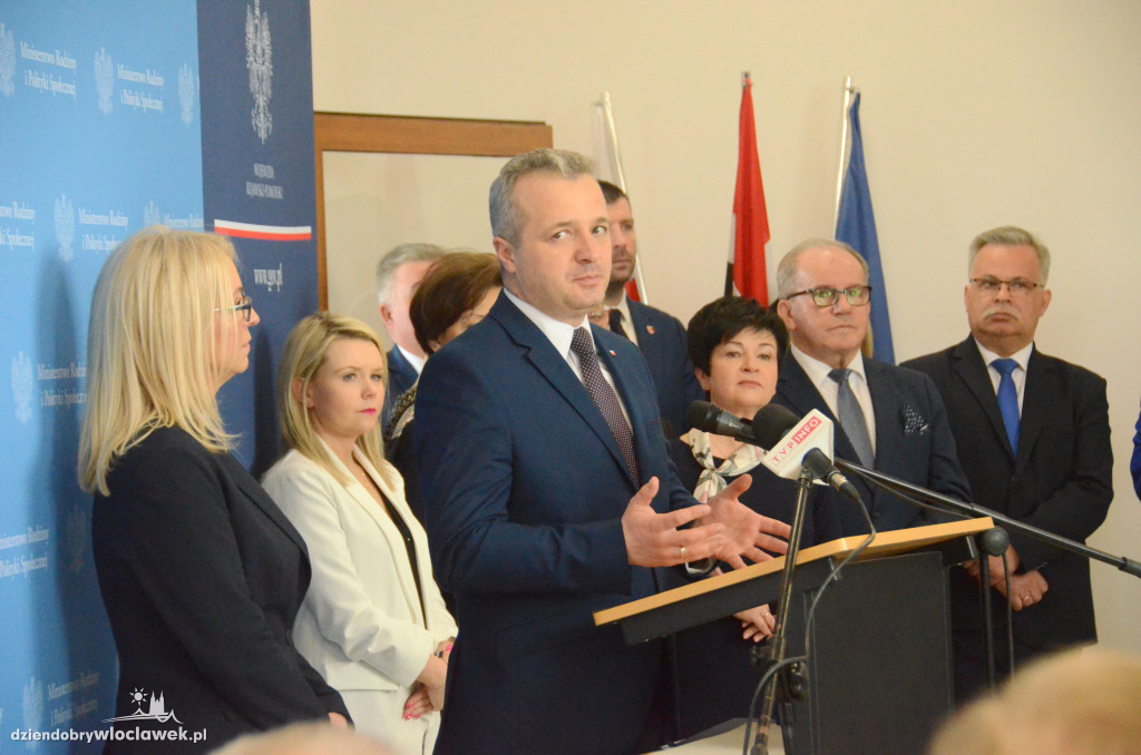 Otwarcie Domu Seniora w Kruszynie