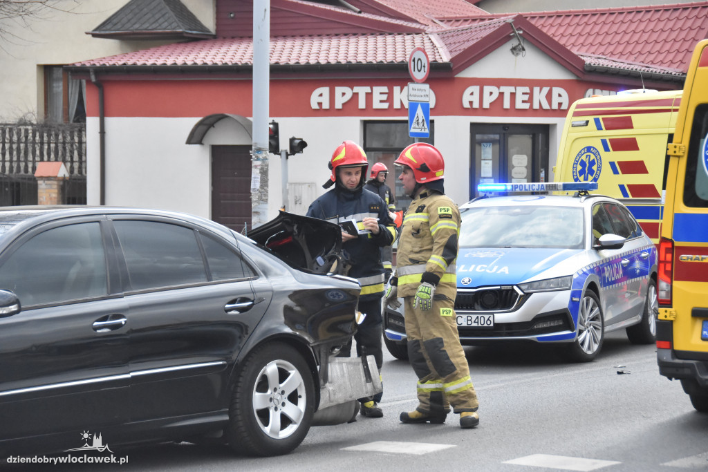 Wypadek na Południu. Zablokowane skrzyżowanie