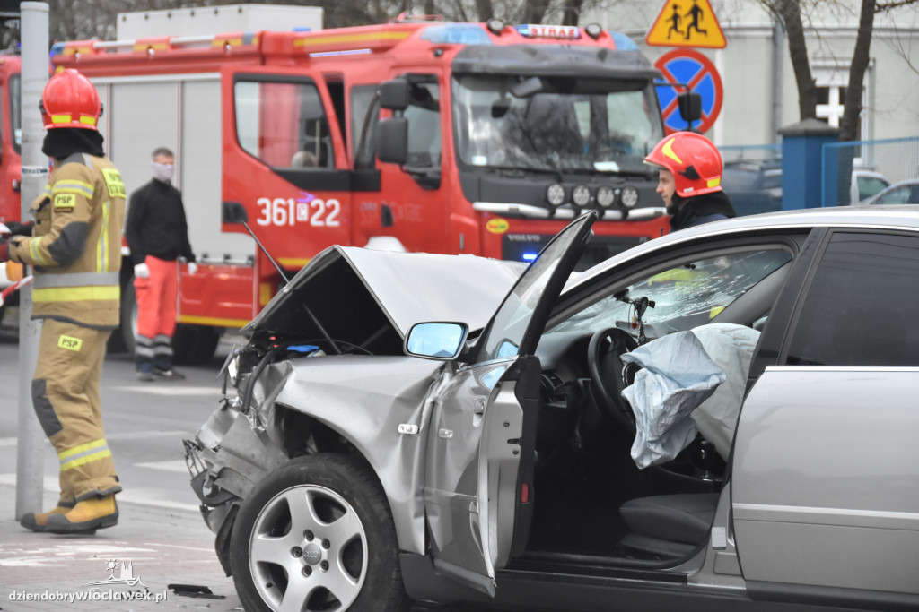 Wypadek na Południu. Zablokowane skrzyżowanie