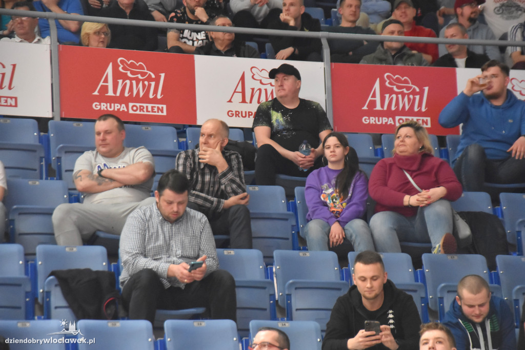 Kibice na meczu z Tartu Ülikool