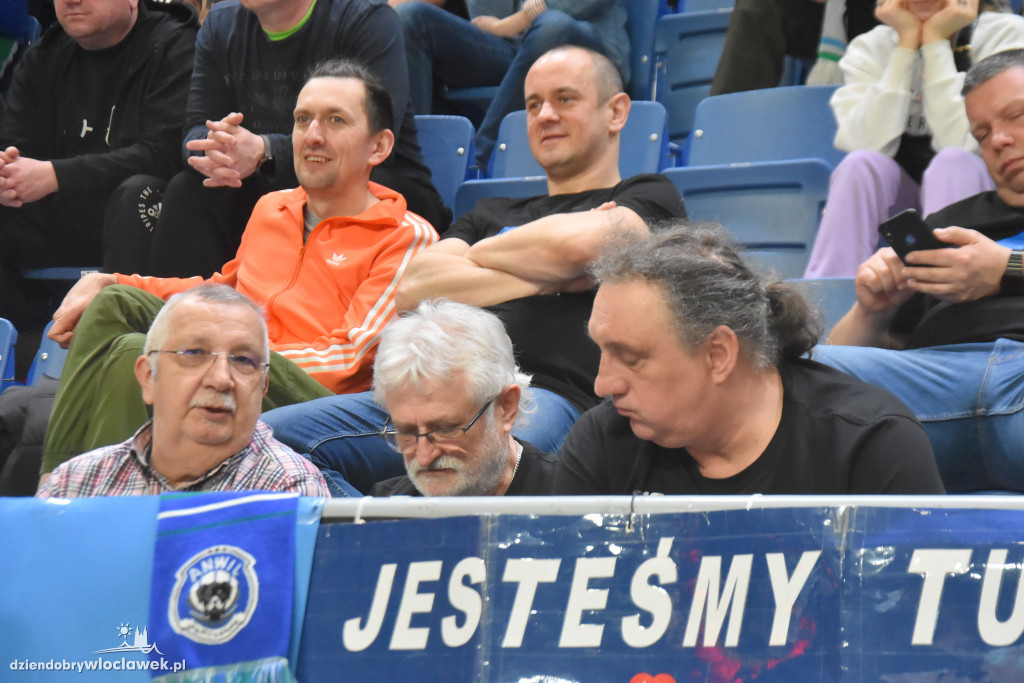 Kibice na meczu z Tartu Ülikool