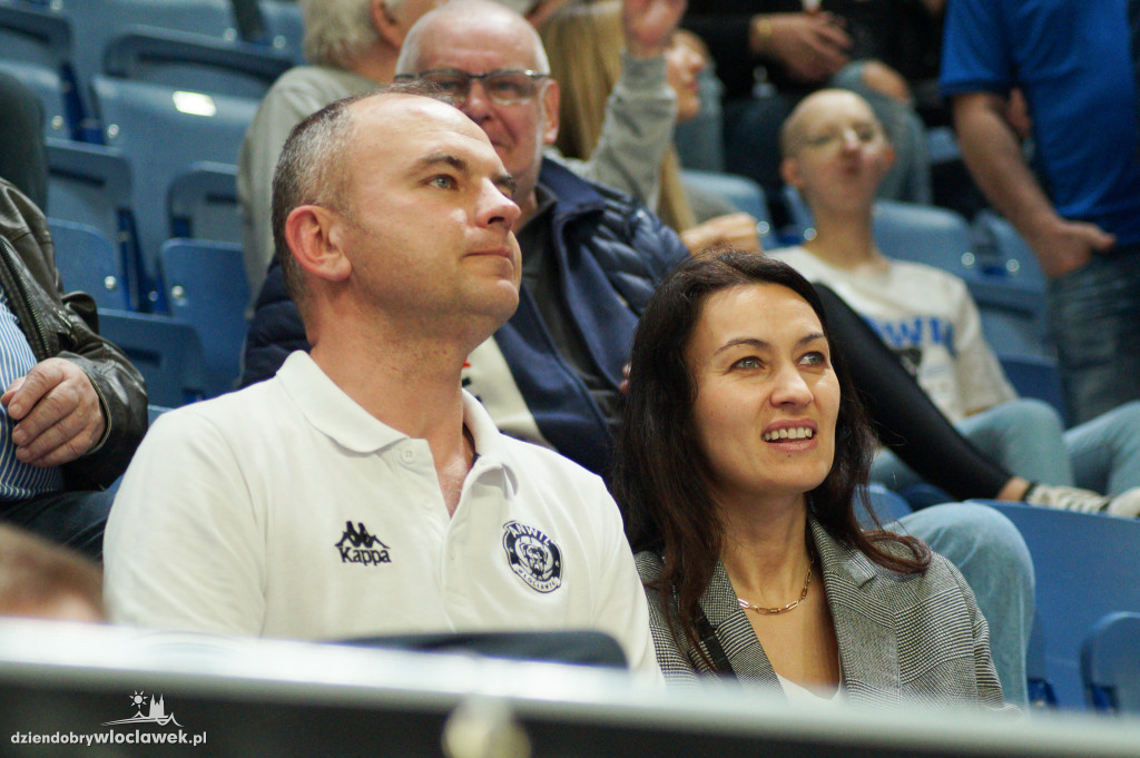 Kibice anwilu na finale ENBL