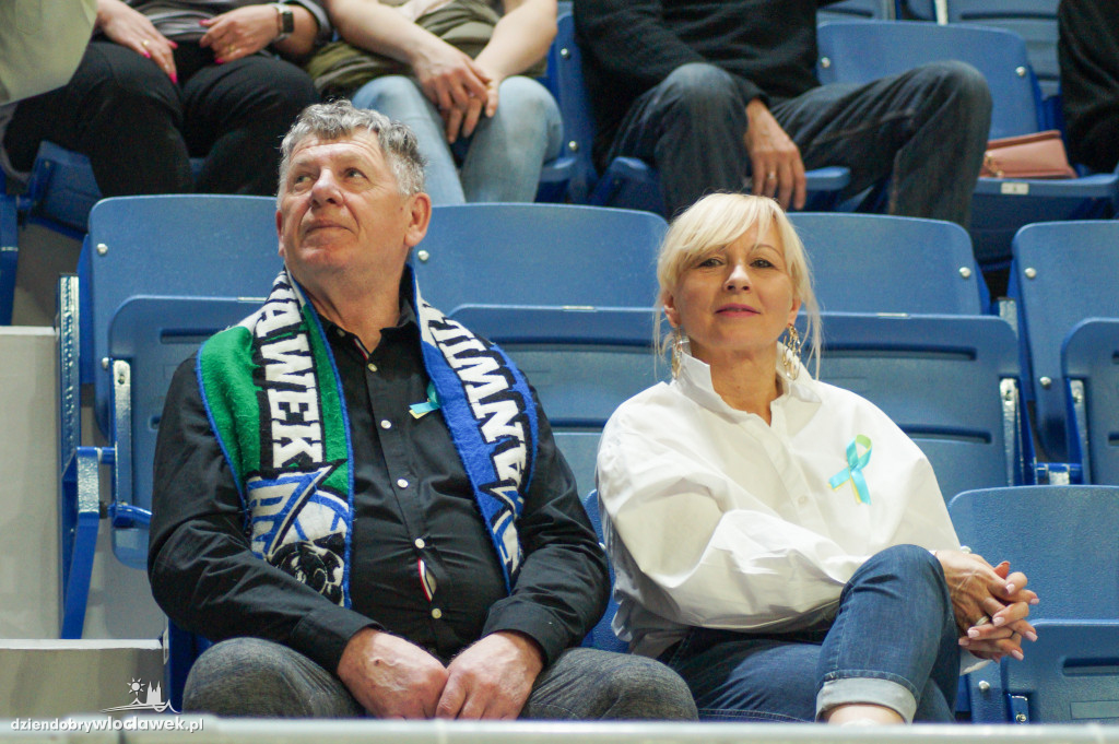Kibice anwilu na finale ENBL