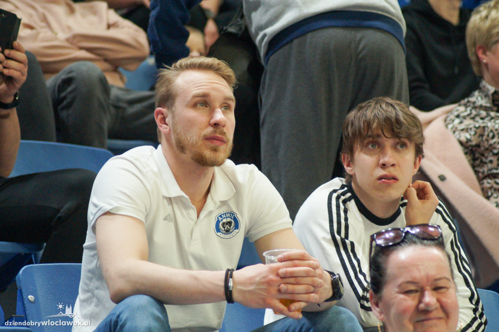Kibice anwilu na finale ENBL