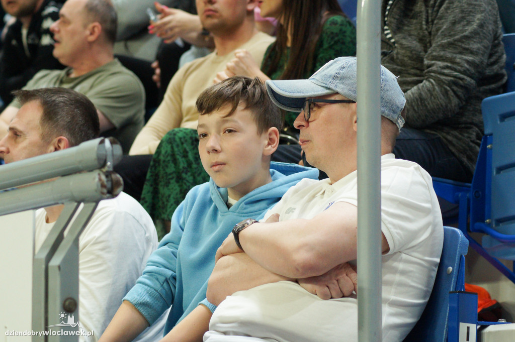 Kibice anwilu na finale ENBL