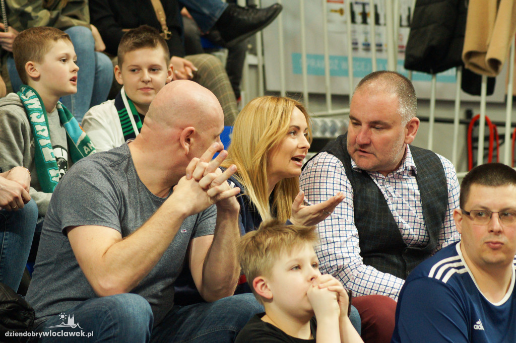 Kibice anwilu na finale ENBL