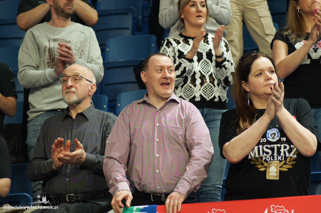 Kibice anwilu na finale ENBL