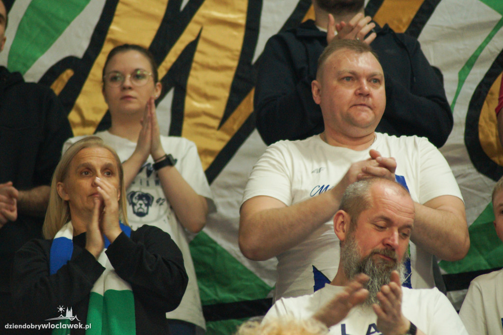Kibice anwilu na finale ENBL