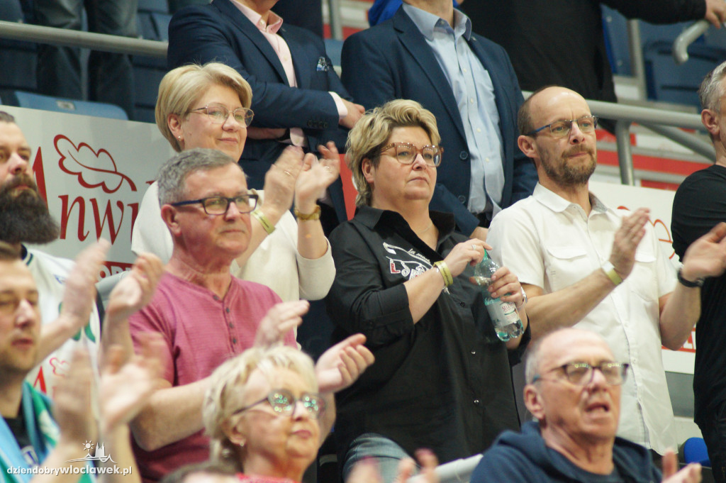 Kibice anwilu na finale ENBL