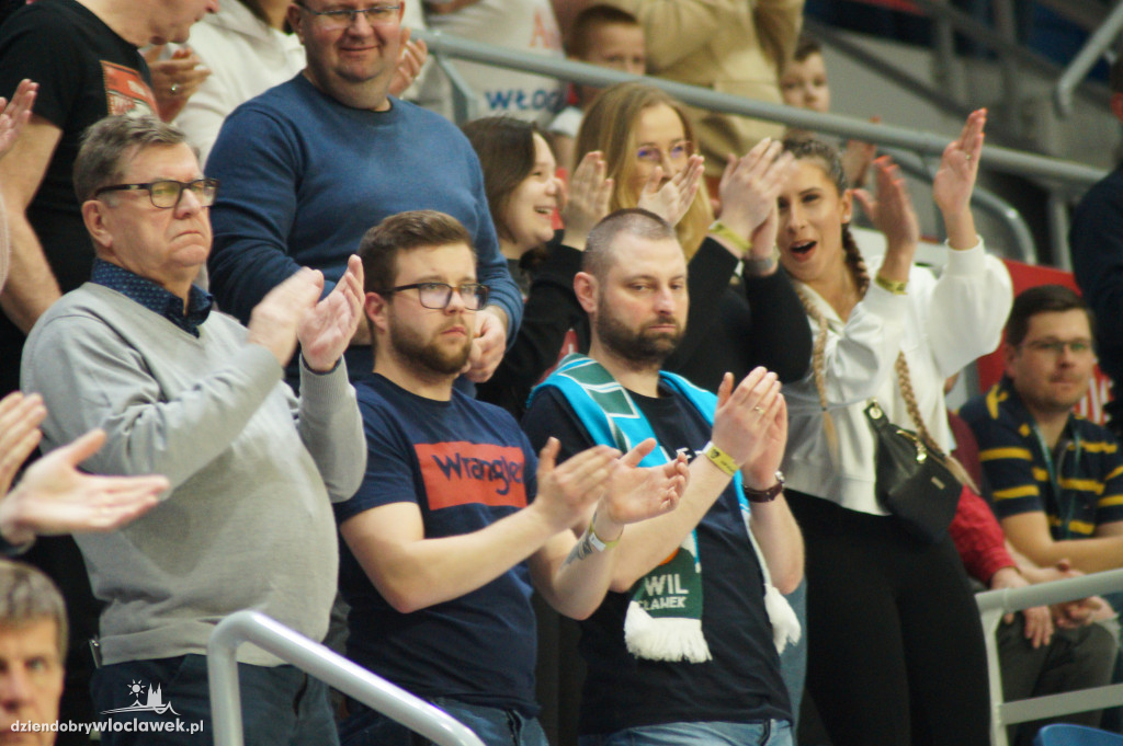 Kibice anwilu na finale ENBL