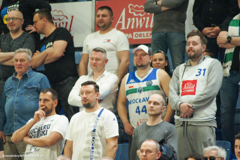 Kibice anwilu na finale ENBL