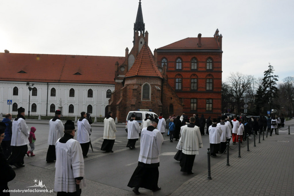 Z krzyżem przez Włocławek