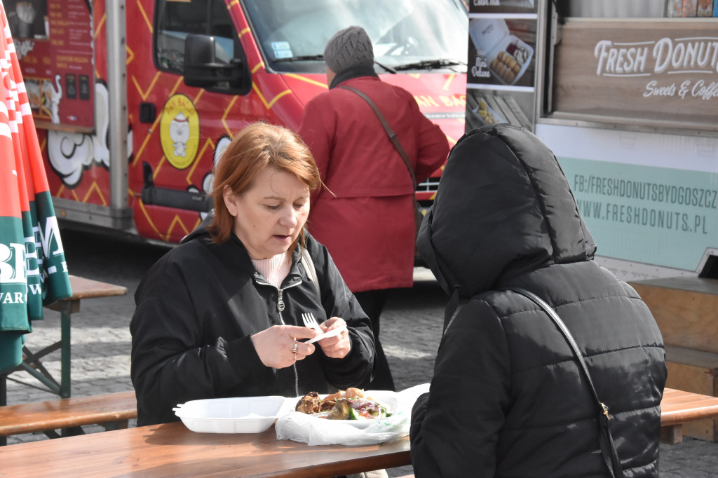 Festiwal Smaków Food Trucków na Zielonym Rynku