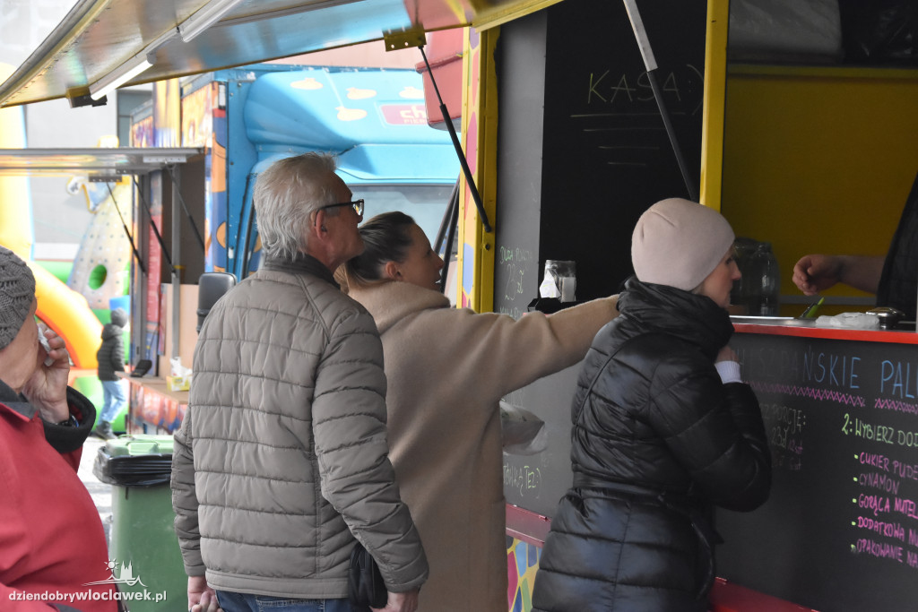 Festiwal Smaków Food Trucków na Zielonym Rynku