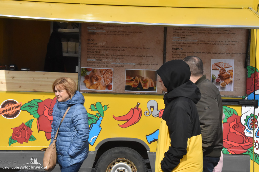 Festiwal Smaków Food Trucków na Zielonym Rynku