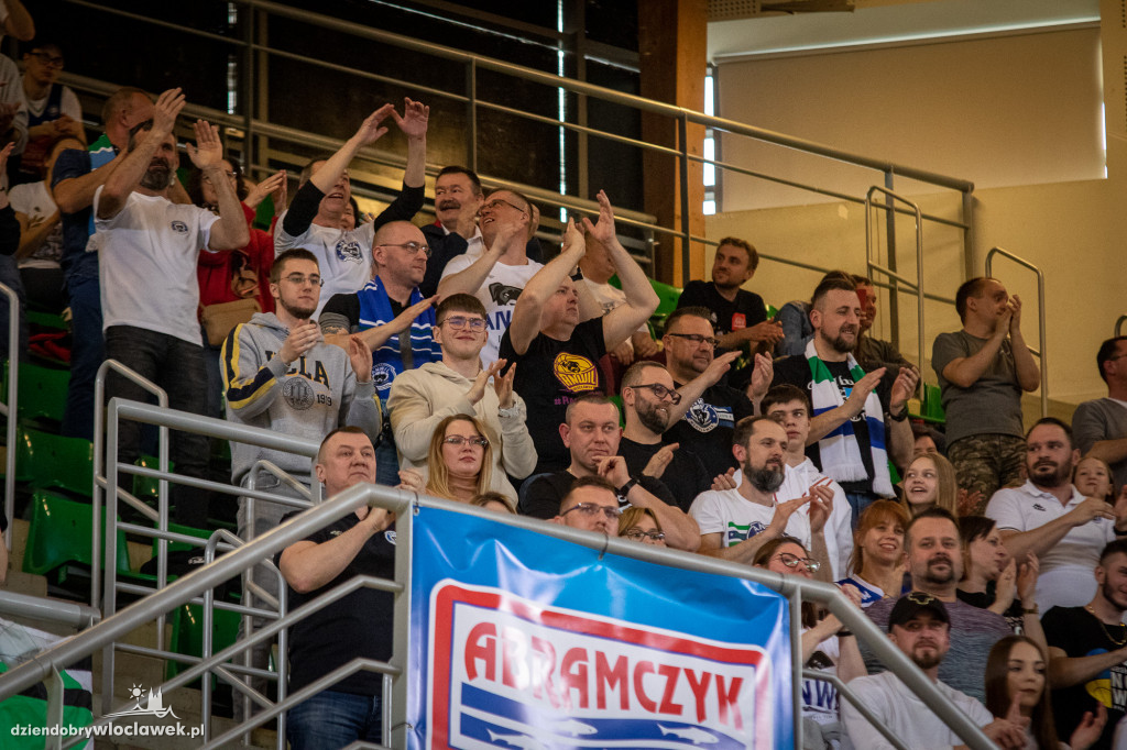 Kibice Anwilu na meczu w Bydgoszczy