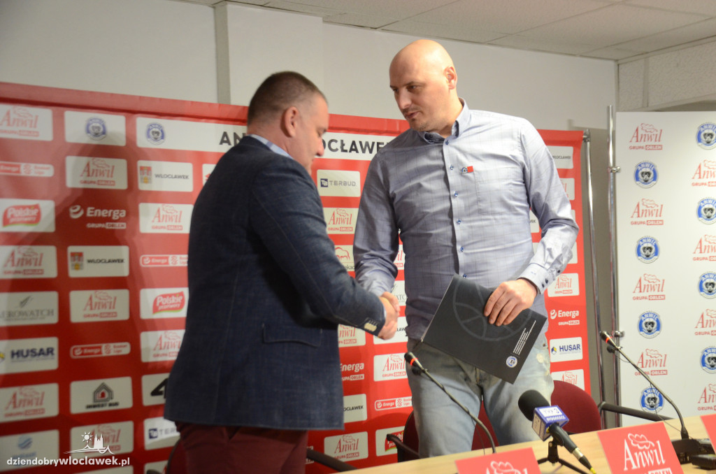 Trener Anwilu z nowym kontraktem