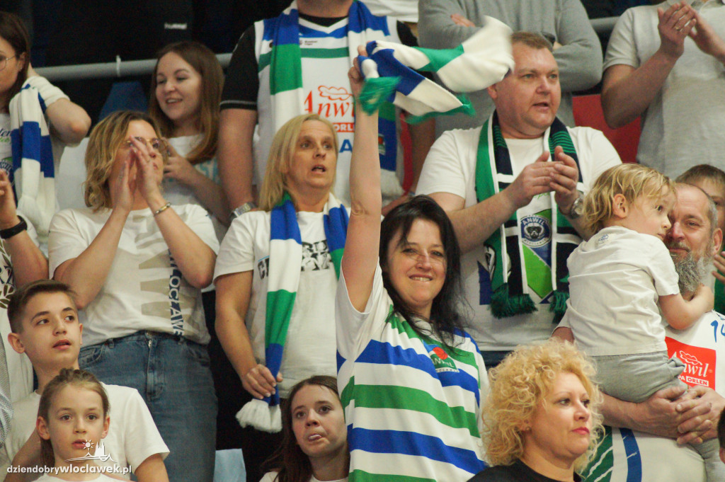 Kibice Anwilu Włocławek na I meczu play-off
