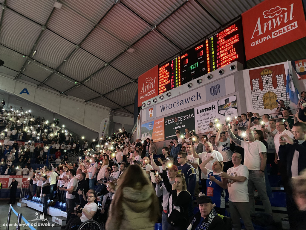 Kibice Anwilu Włocławek na II meczu play-off