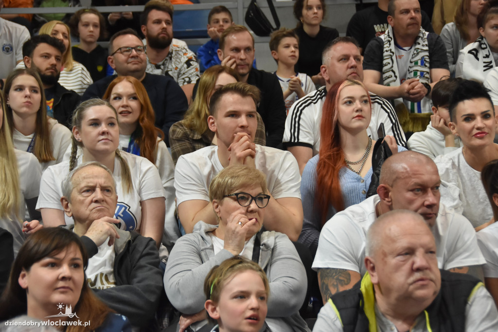 Kibice Anwilu Włocławek na II meczu play-off