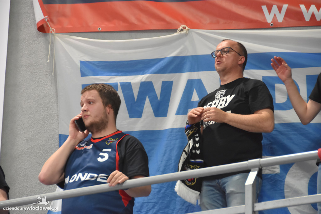 Kibice Anwilu Włocławek na II meczu play-off