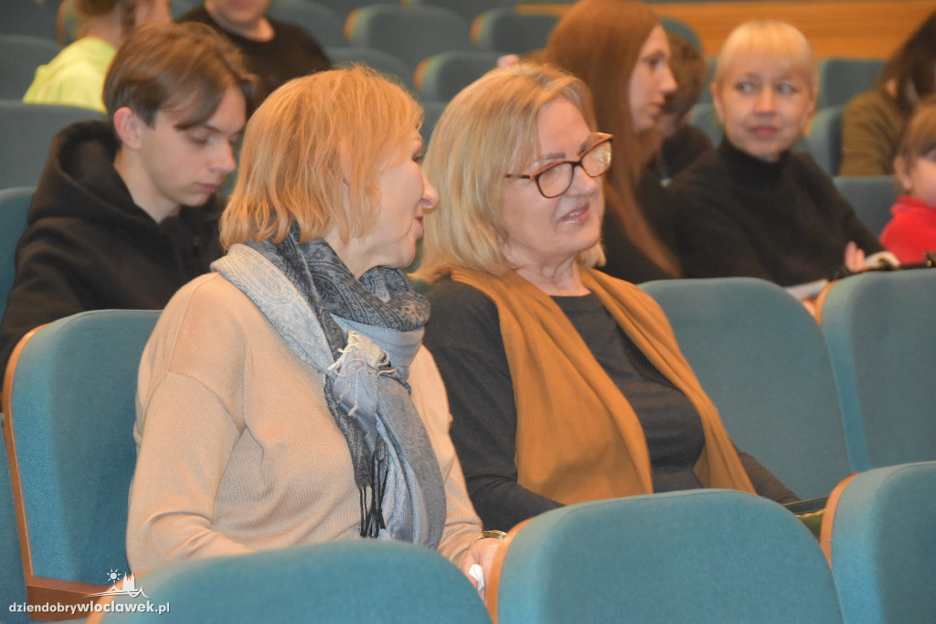 Spektakl 'W krainie snu' w Teatrze Impresaryjnym
