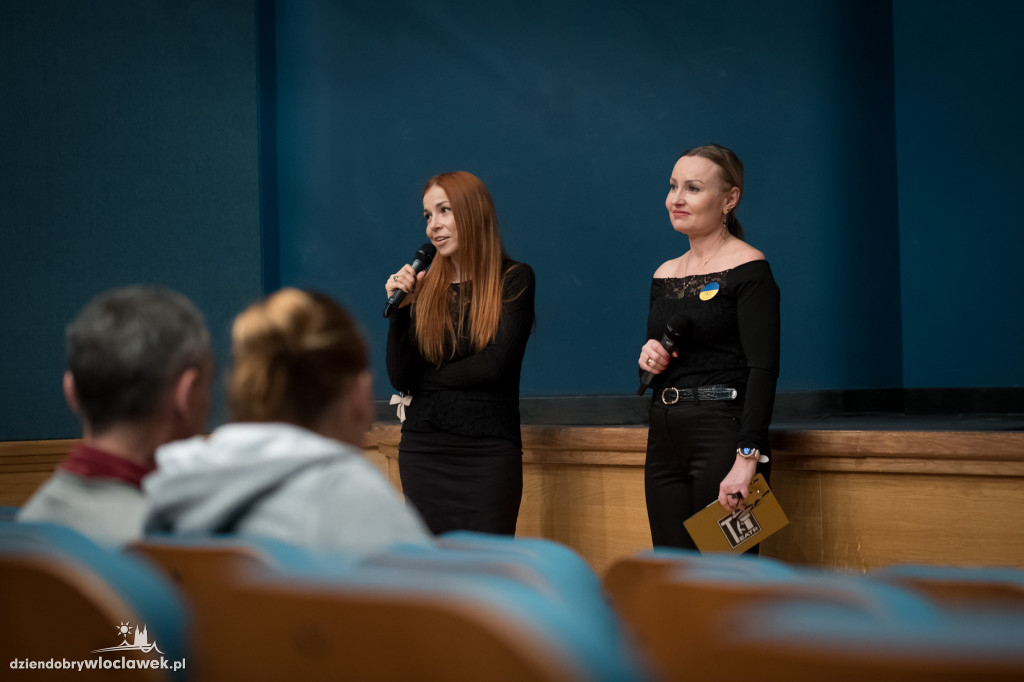 Spektakl 'W krainie snu' w Teatrze Impresaryjnym