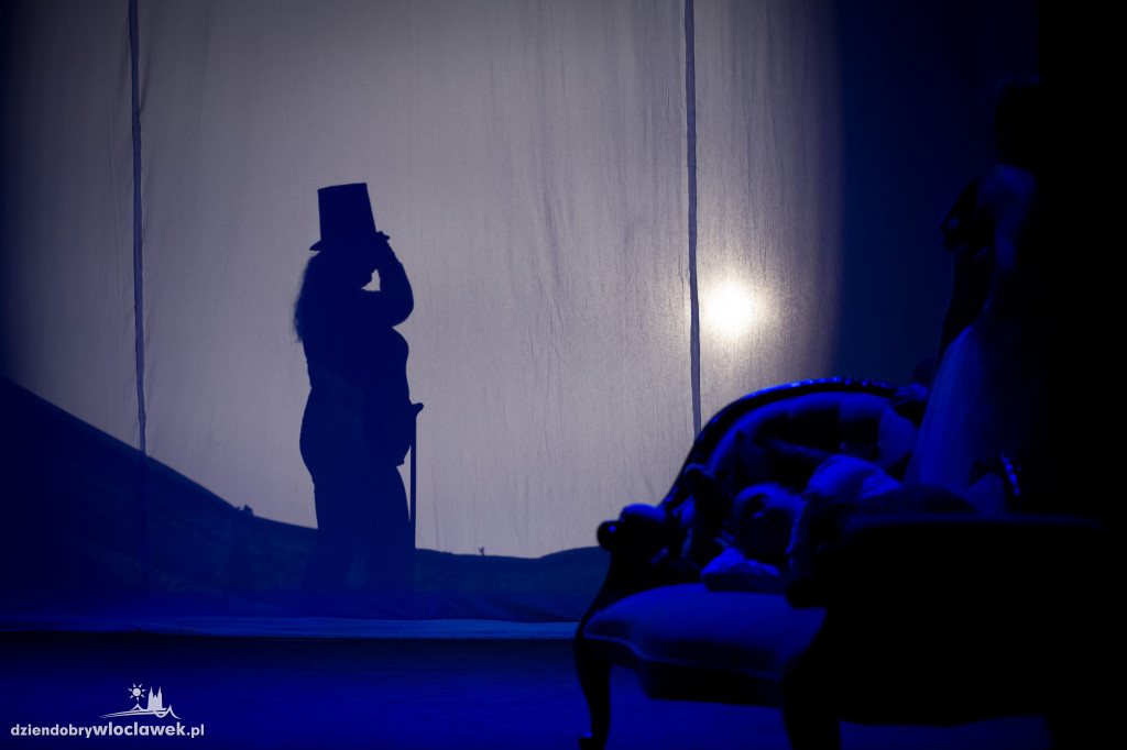 Spektakl 'W krainie snu' w Teatrze Impresaryjnym