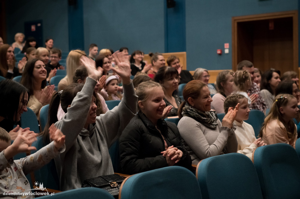 Spektakl 'W krainie snu' w Teatrze Impresaryjnym