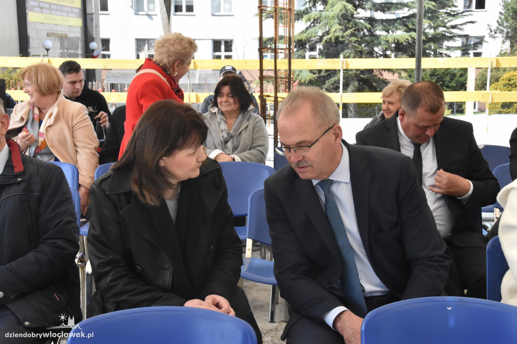 Powiatowe Centrum Zdrowia - akt erekcyjny