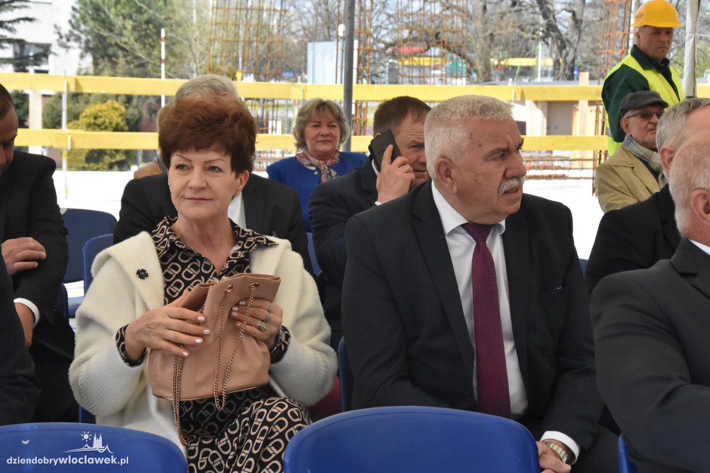 Powiatowe Centrum Zdrowia - akt erekcyjny