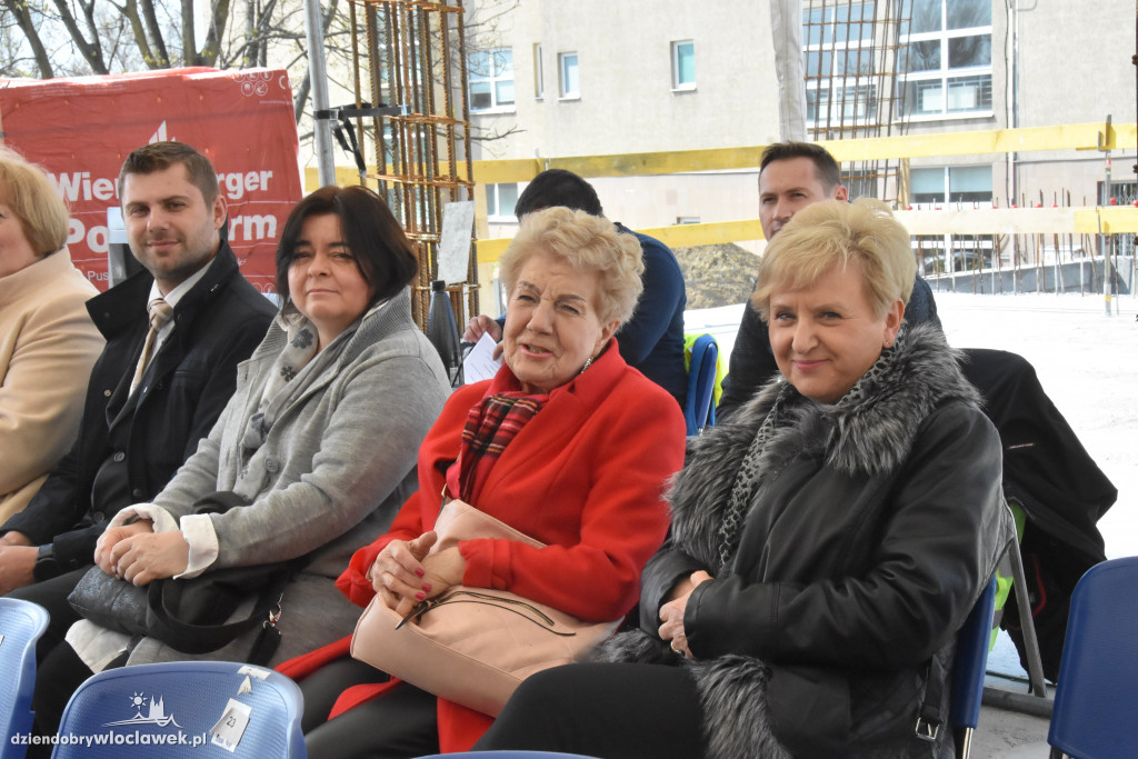 Powiatowe Centrum Zdrowia - akt erekcyjny