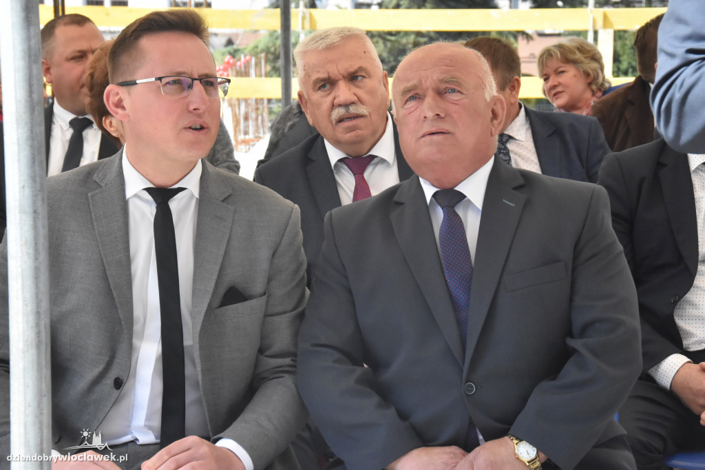 Powiatowe Centrum Zdrowia - akt erekcyjny