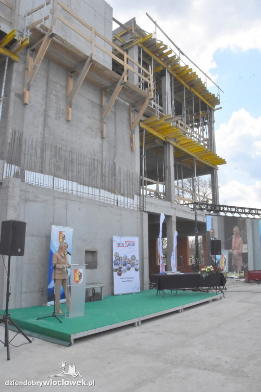 Powiatowe Centrum Zdrowia - akt erekcyjny