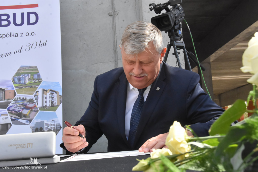 Powiatowe Centrum Zdrowia - akt erekcyjny