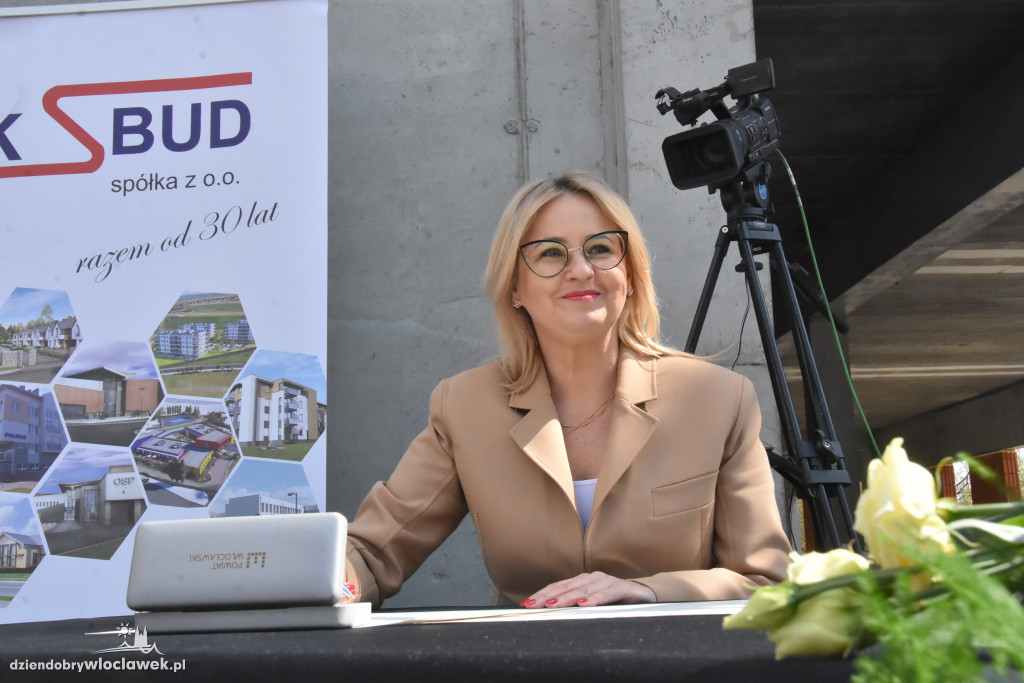 Powiatowe Centrum Zdrowia - akt erekcyjny