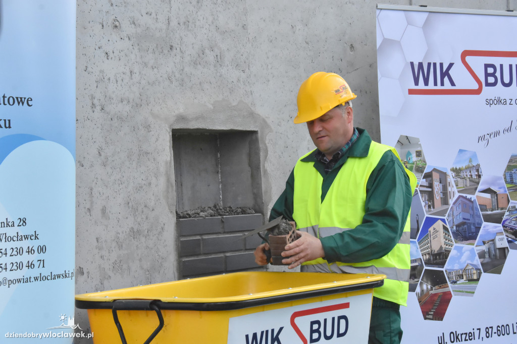 Powiatowe Centrum Zdrowia - akt erekcyjny
