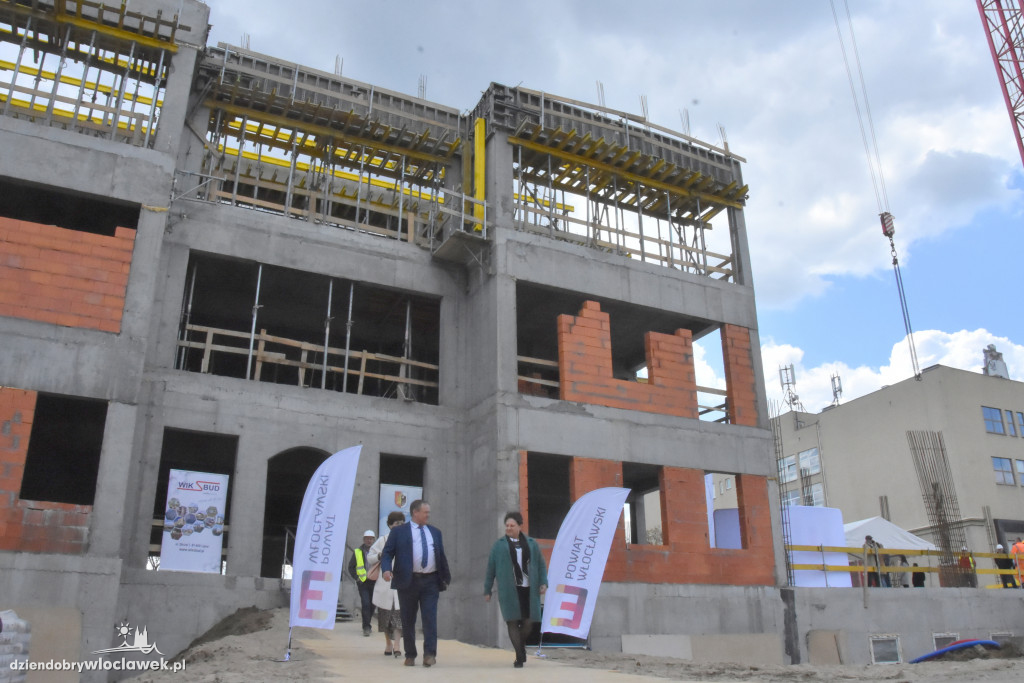 Powiatowe Centrum Zdrowia - akt erekcyjny