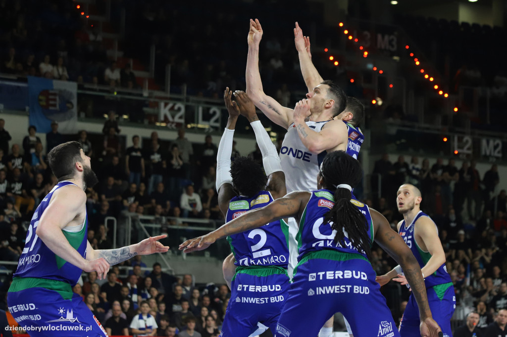 Anwil vs Twarde Pierniki - mecz 4
