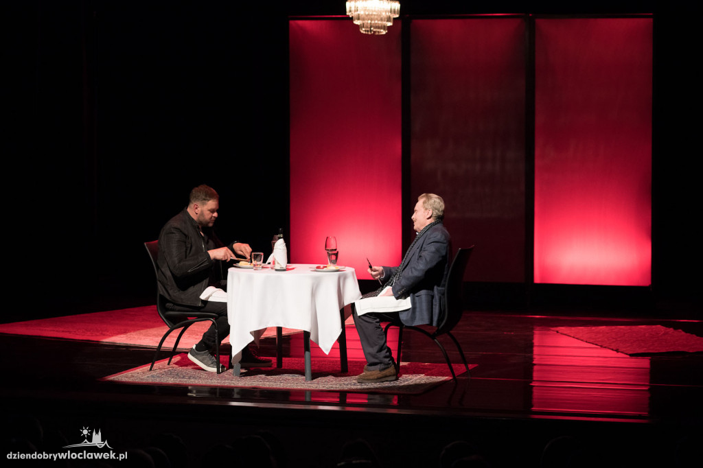 Olbrychski i Karolak w teatrze